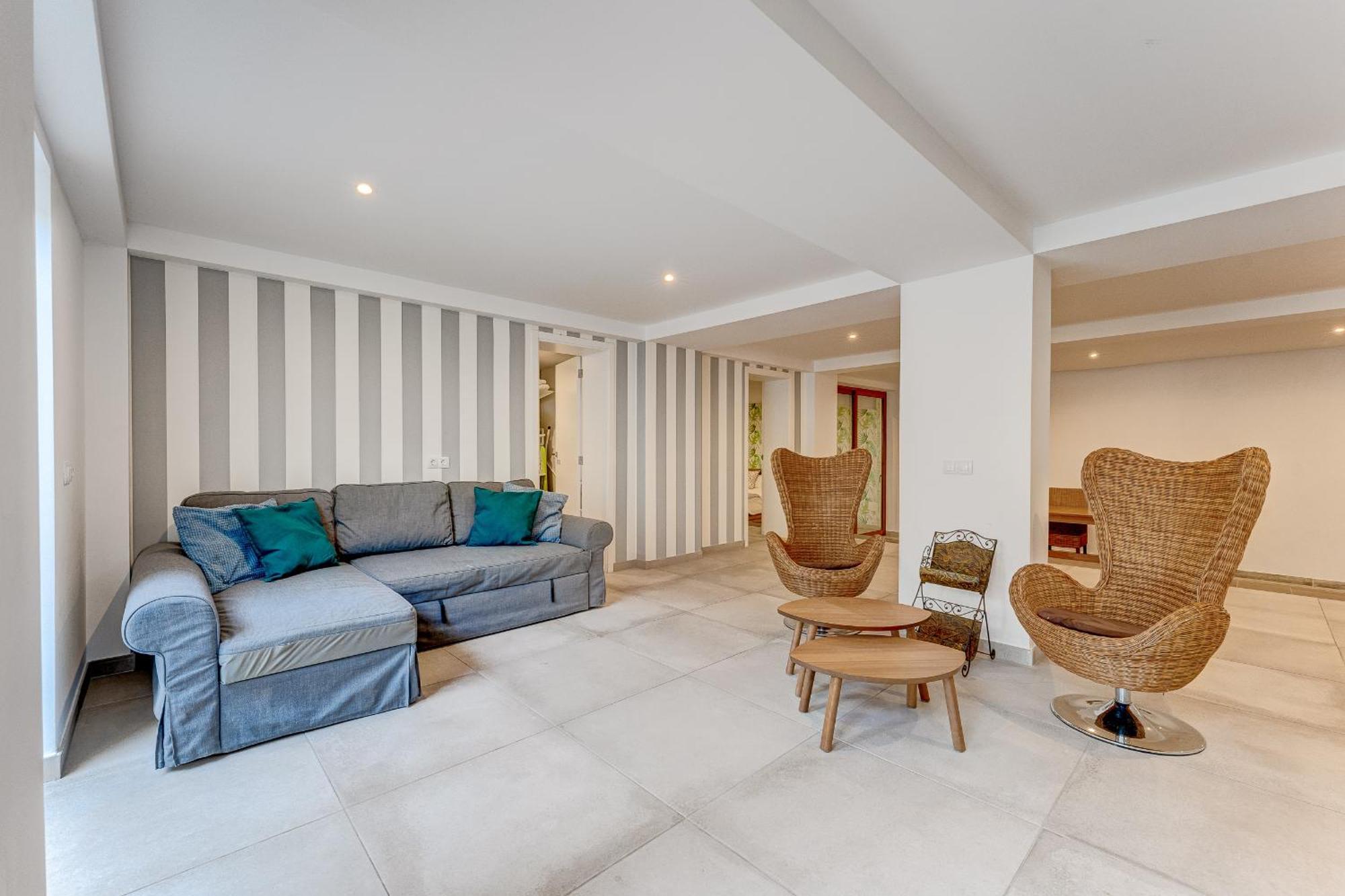 Fabulous Contemporary 5 Bedroom Villa With Private Heated Pool, Sleeps Max 13 Callao Salvaje Exterior photo