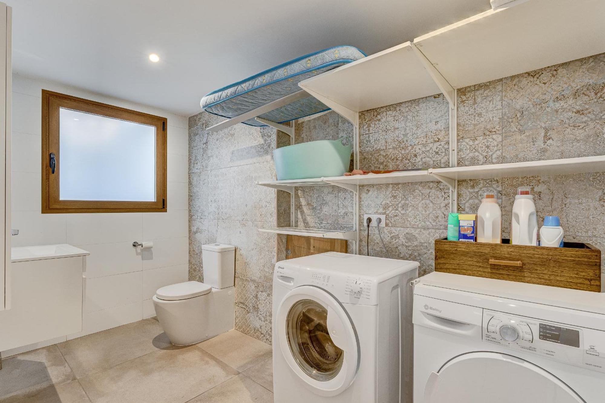 Fabulous Contemporary 5 Bedroom Villa With Private Heated Pool, Sleeps Max 13 Callao Salvaje Exterior photo