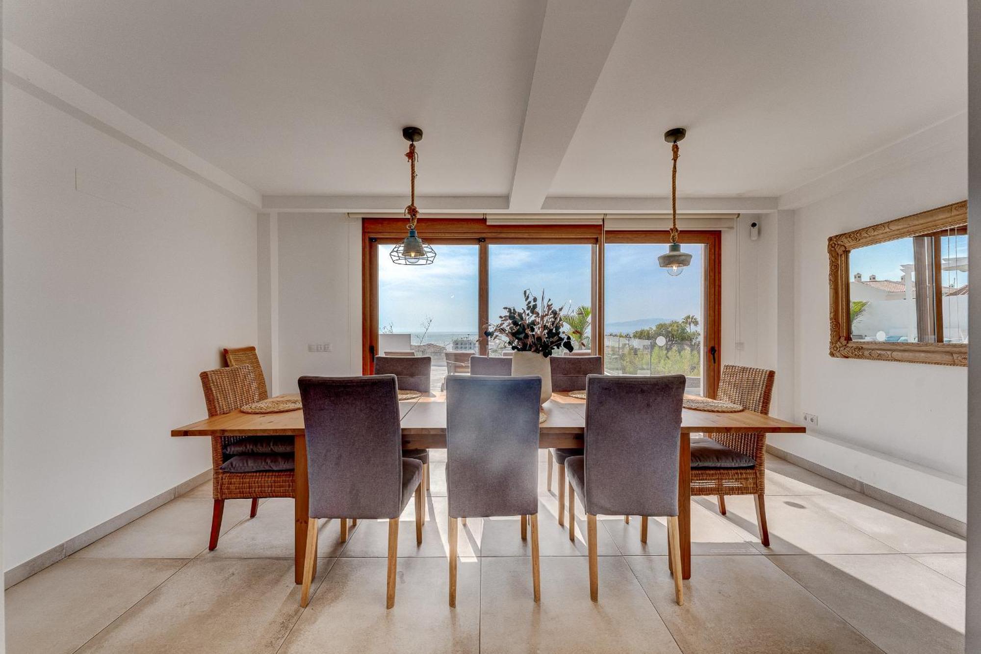 Fabulous Contemporary 5 Bedroom Villa With Private Heated Pool, Sleeps Max 13 Callao Salvaje Exterior photo